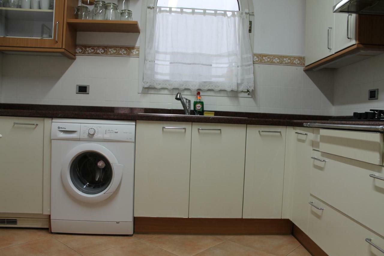 Cal Taixes Apartment เรวส์ ภายนอก รูปภาพ