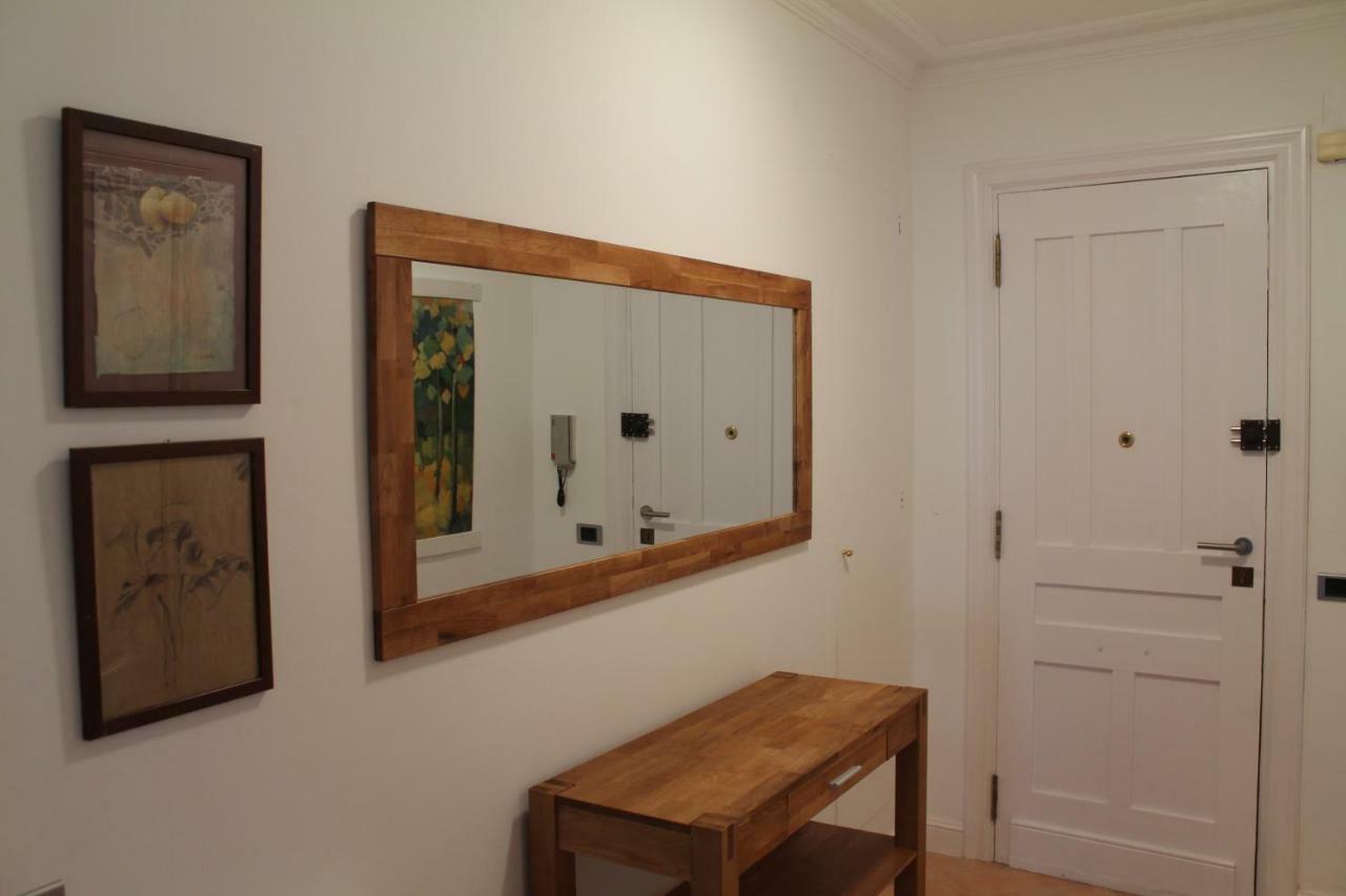 Cal Taixes Apartment เรวส์ ภายนอก รูปภาพ