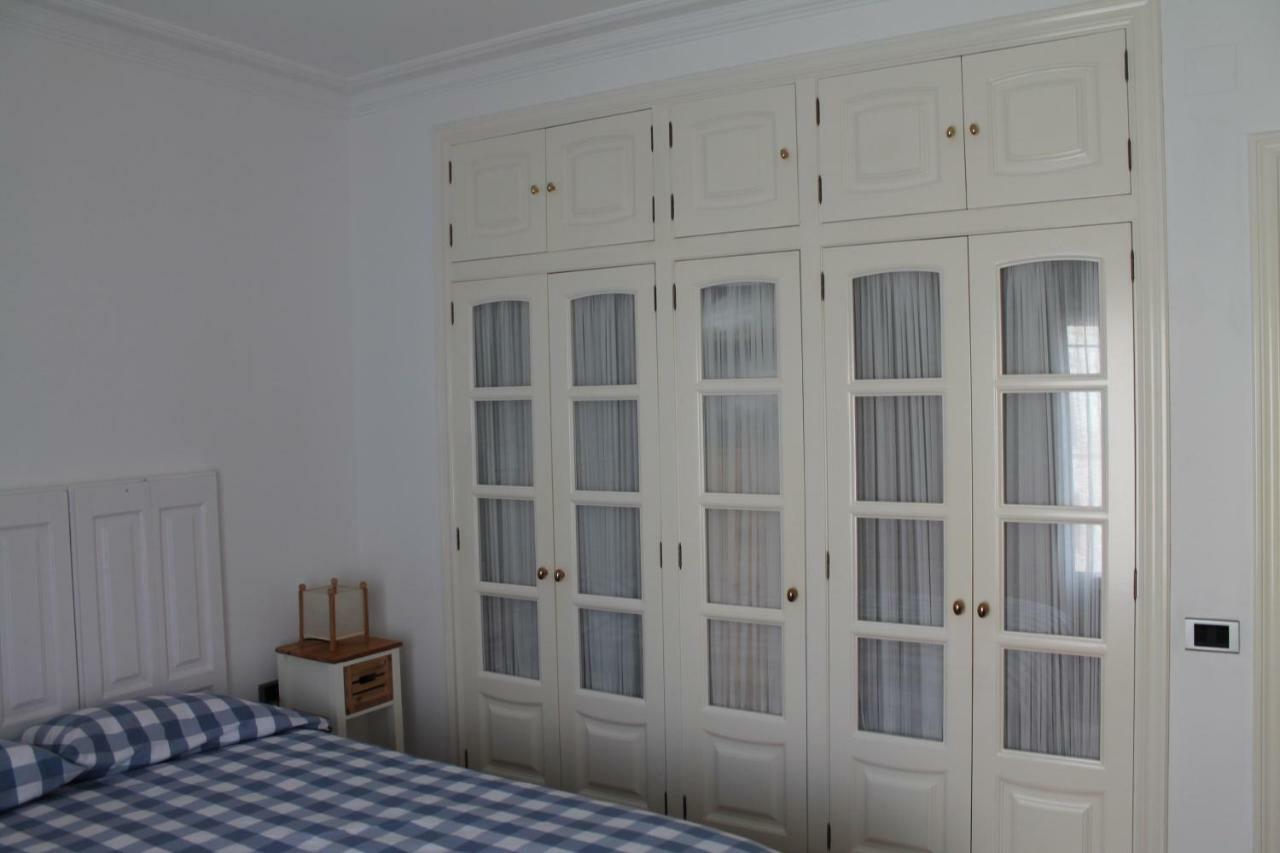 Cal Taixes Apartment เรวส์ ภายนอก รูปภาพ