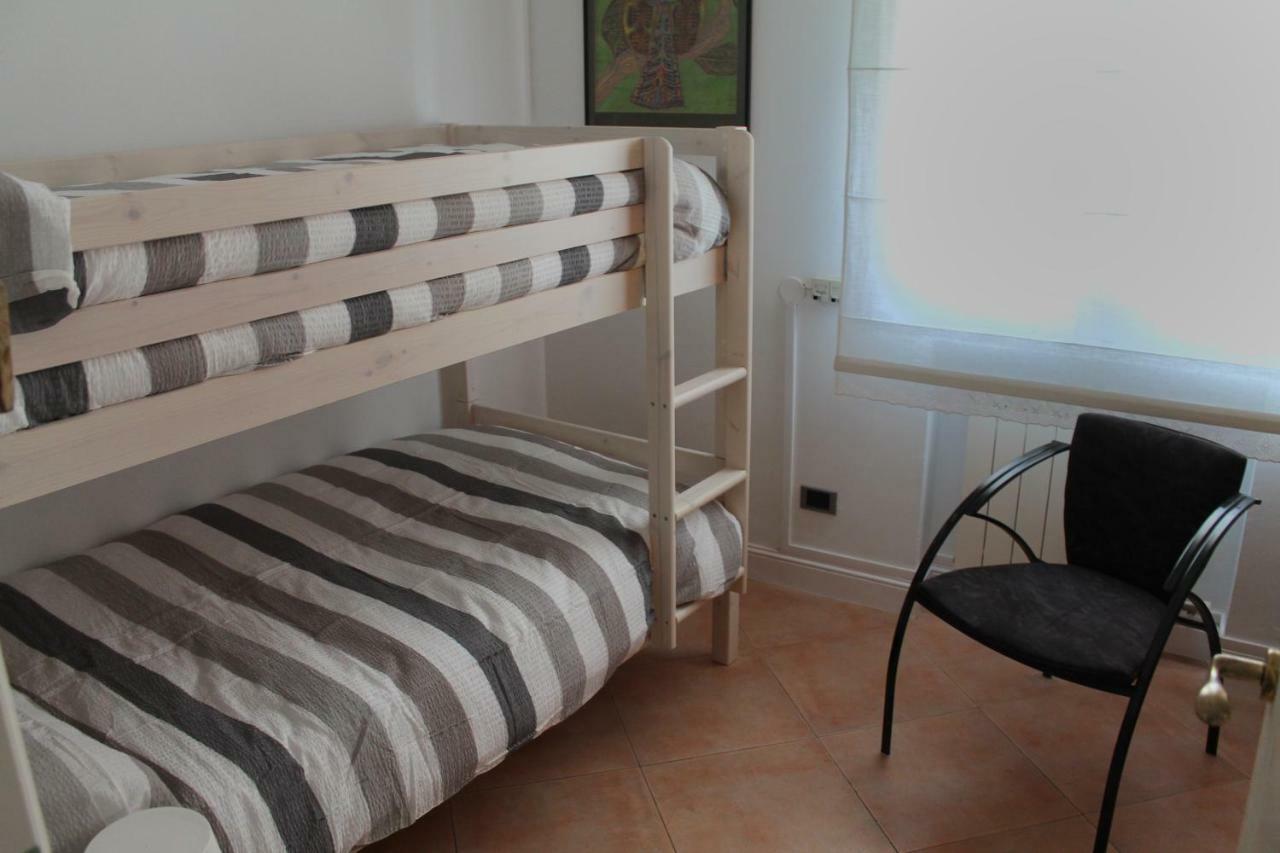Cal Taixes Apartment เรวส์ ภายนอก รูปภาพ